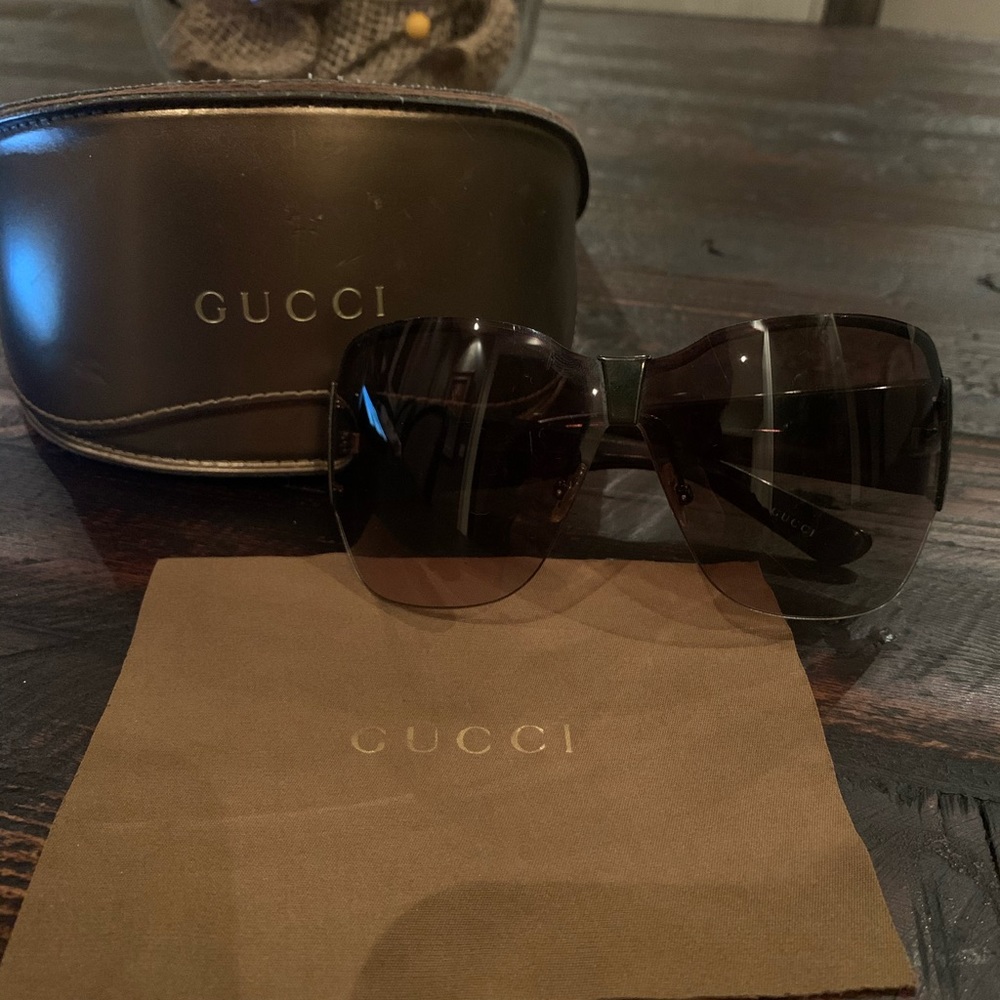 Authentic Gucci sunglasses